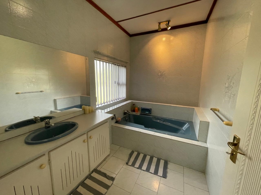 5 Bedroom Property for Sale in Welgelegen Limpopo