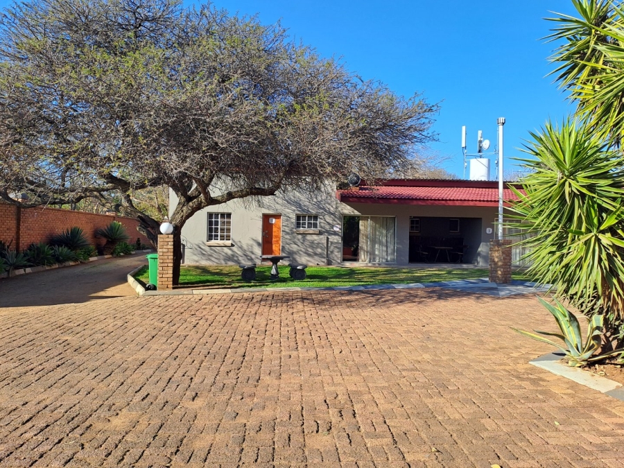 1 Bedroom Property for Sale in Palmietfontein Limpopo