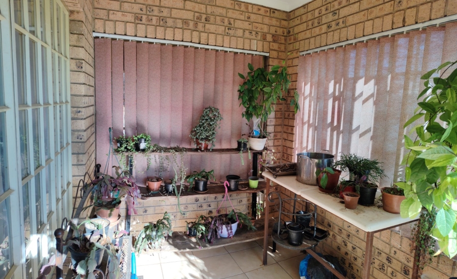 2 Bedroom Property for Sale in Modimolle Limpopo