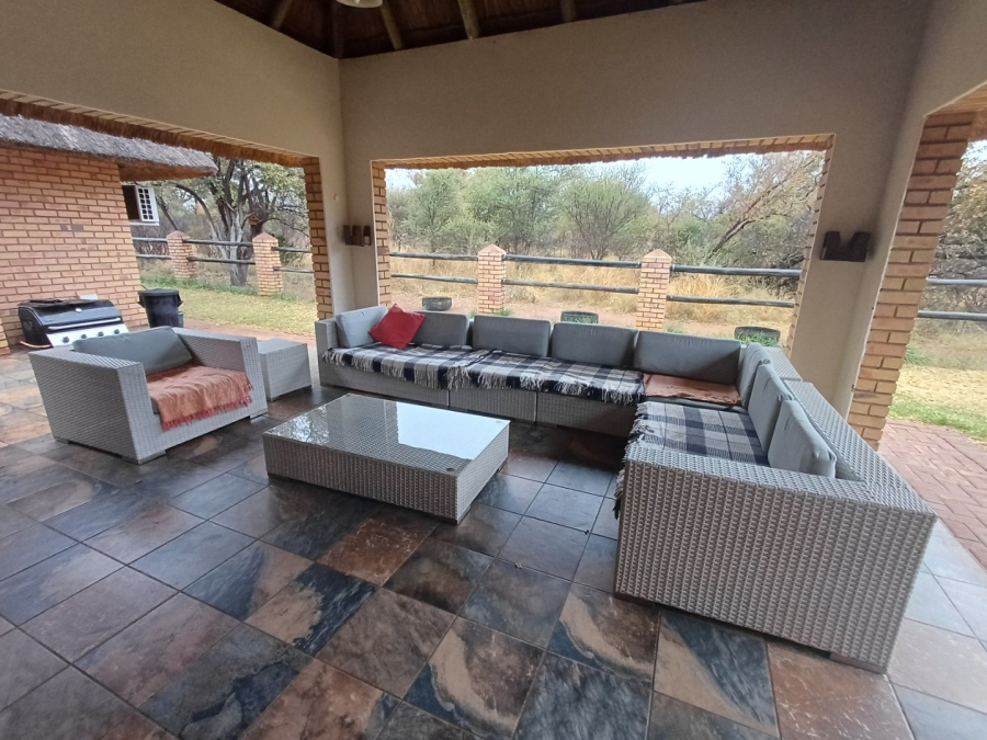 4 Bedroom Property for Sale in Kwaggasvlakte AH Limpopo