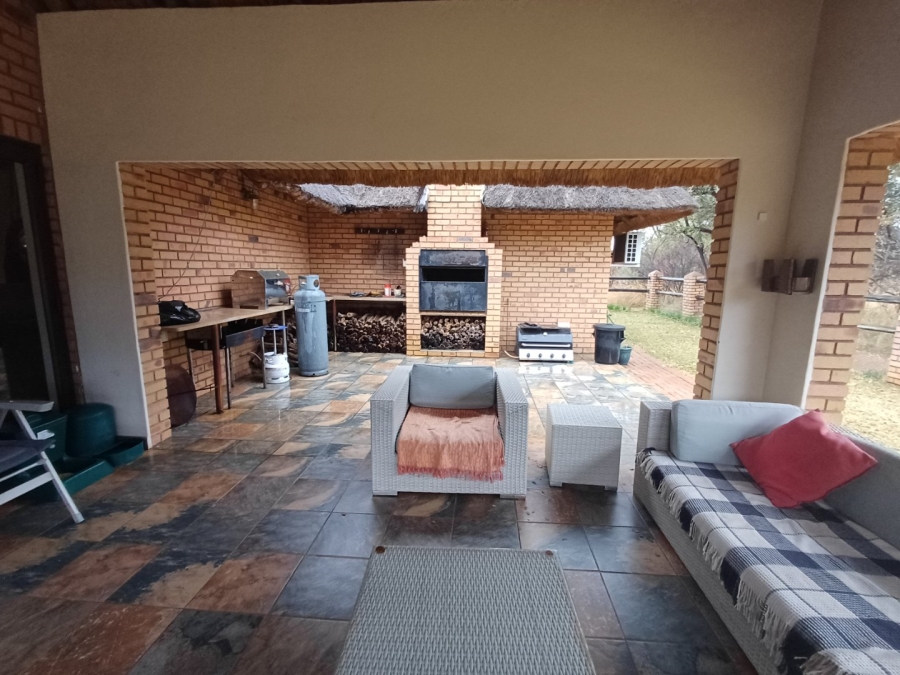 4 Bedroom Property for Sale in Kwaggasvlakte AH Limpopo
