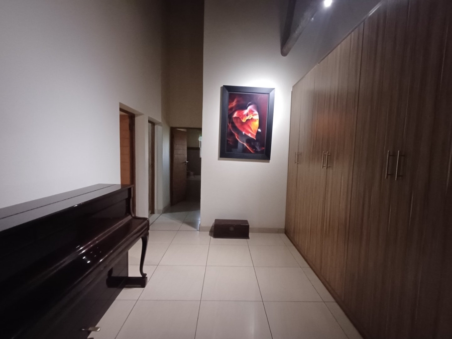 4 Bedroom Property for Sale in Kwaggasvlakte AH Limpopo