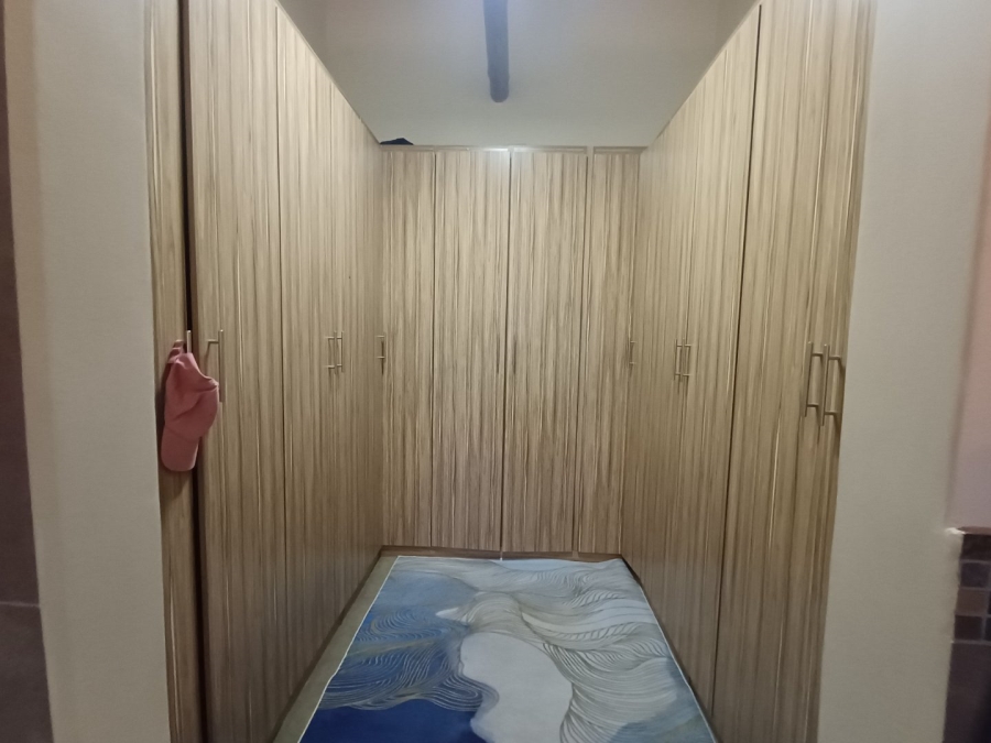 4 Bedroom Property for Sale in Kwaggasvlakte AH Limpopo