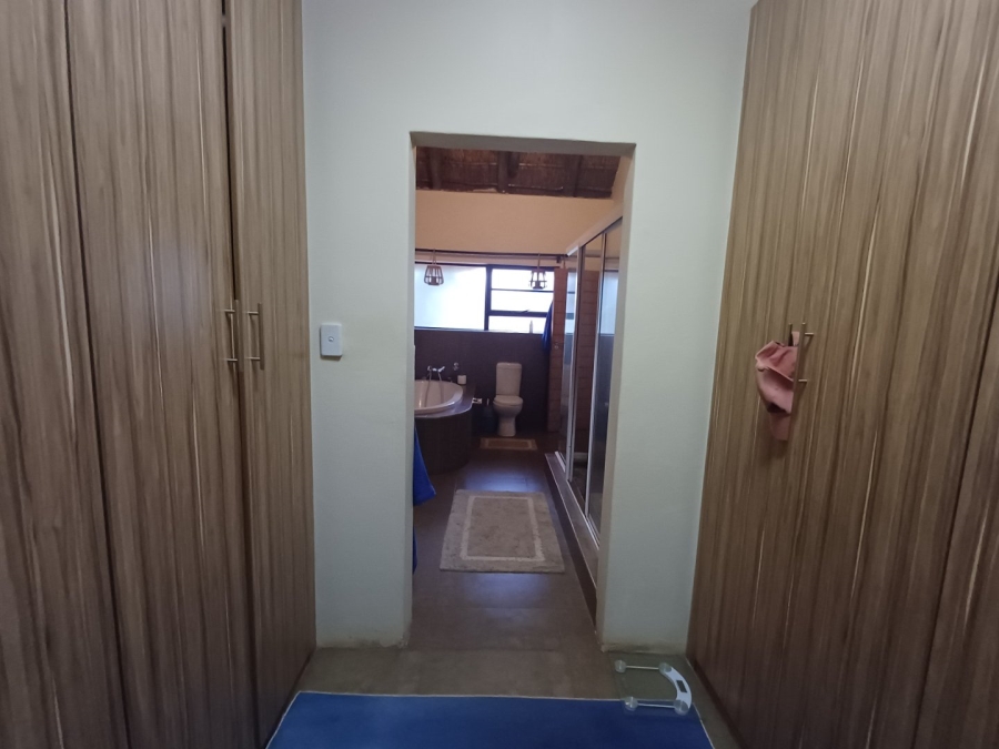 4 Bedroom Property for Sale in Kwaggasvlakte AH Limpopo