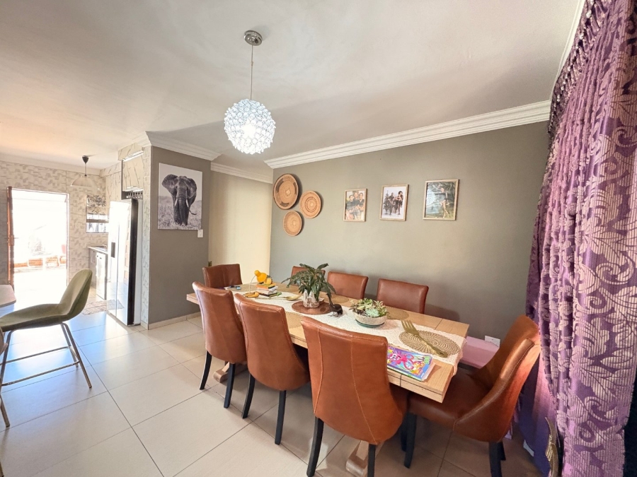 To Let 4 Bedroom Property for Rent in Fauna Park Limpopo