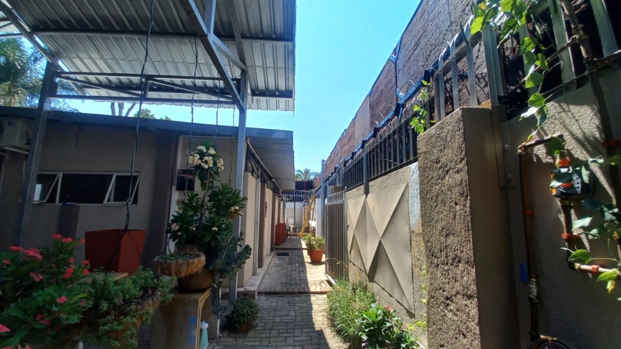 7 Bedroom Property for Sale in Polokwane Central Limpopo