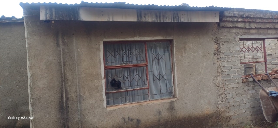 4 Bedroom Property for Sale in Lenyenye Limpopo
