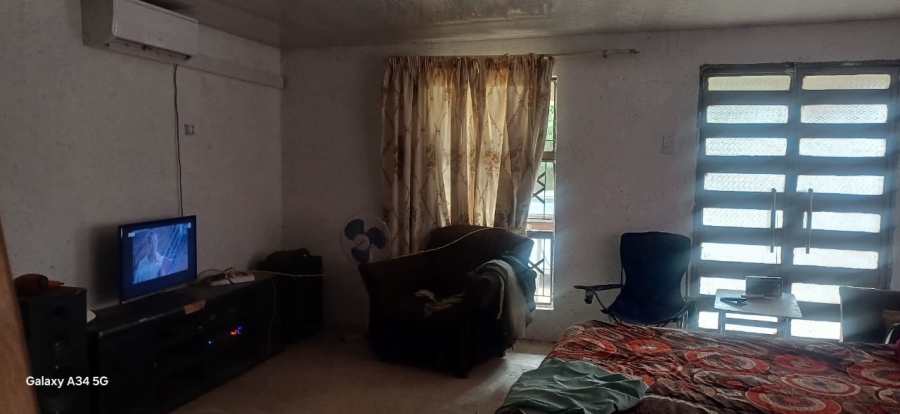 4 Bedroom Property for Sale in Lenyenye Limpopo