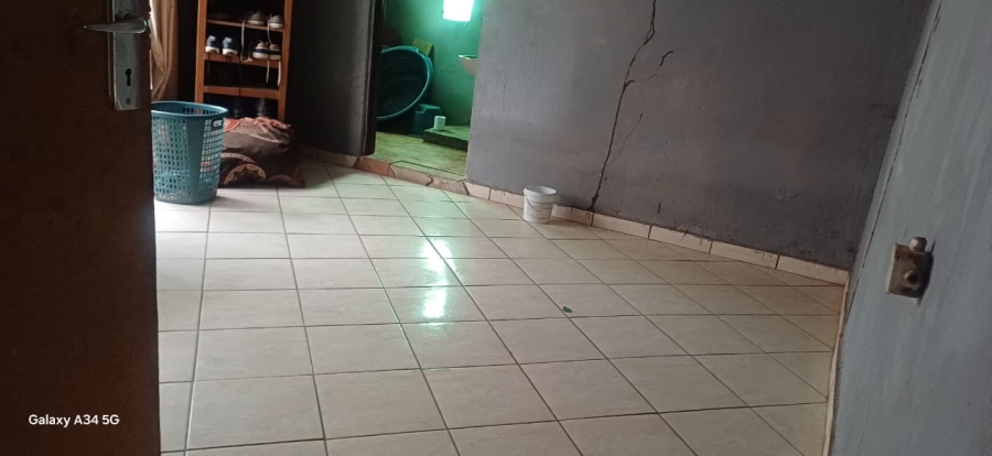4 Bedroom Property for Sale in Lenyenye Limpopo