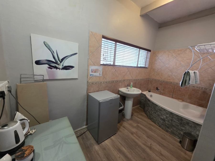  Bedroom Property for Sale in Dalmada A H Limpopo