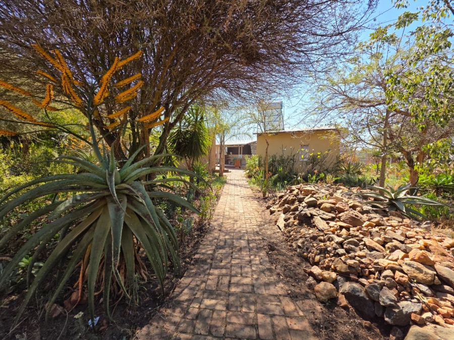  Bedroom Property for Sale in Dalmada A H Limpopo