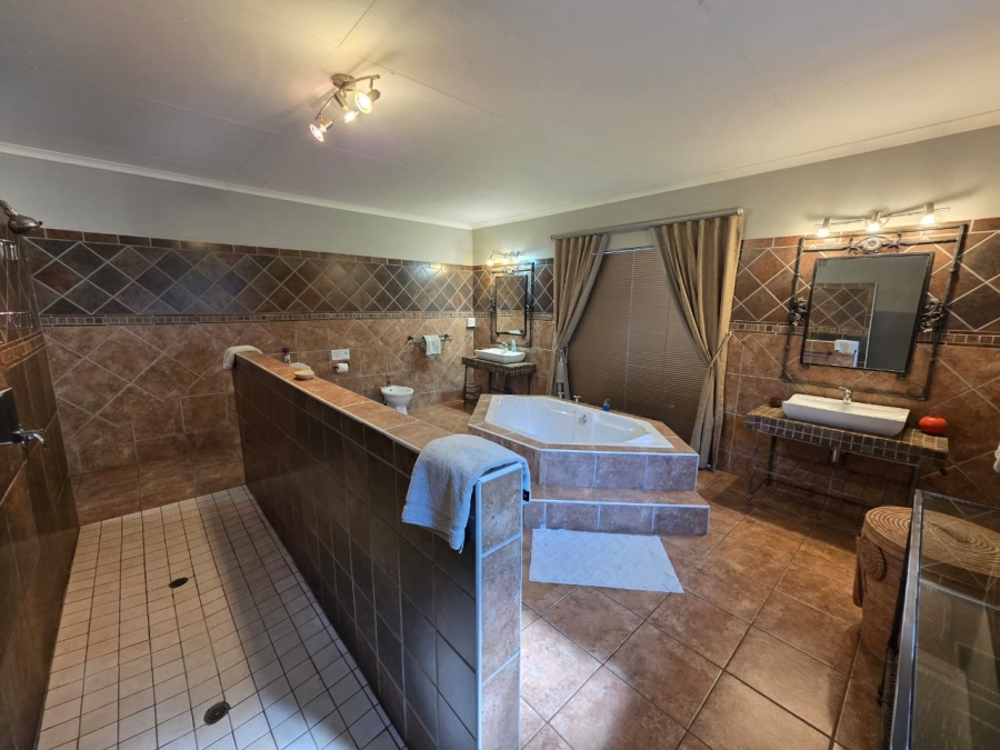  Bedroom Property for Sale in Dalmada A H Limpopo