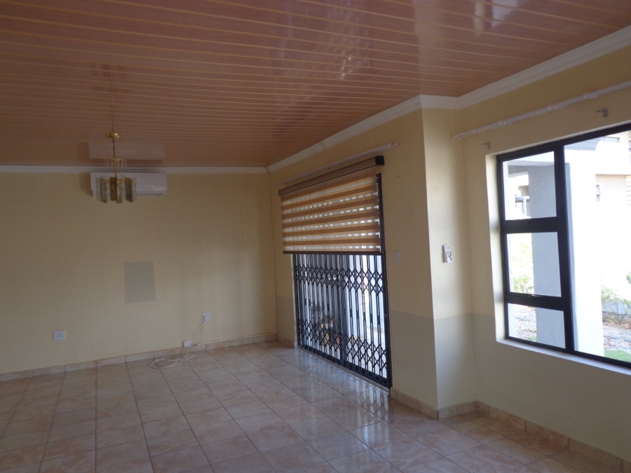 3 Bedroom Property for Sale in Woodhill Estate Limpopo