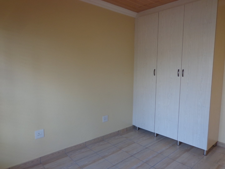 3 Bedroom Property for Sale in Woodhill Estate Limpopo