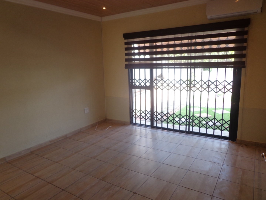 3 Bedroom Property for Sale in Woodhill Estate Limpopo