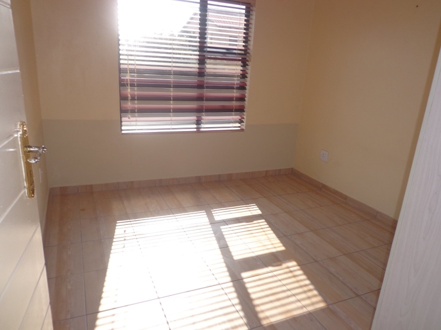 3 Bedroom Property for Sale in Woodhill Estate Limpopo