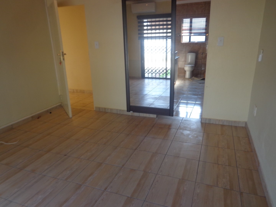 3 Bedroom Property for Sale in Woodhill Estate Limpopo