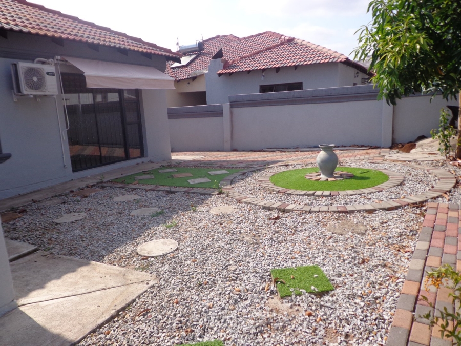 3 Bedroom Property for Sale in Woodhill Estate Limpopo