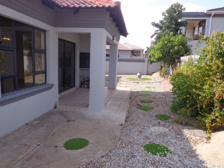 3 Bedroom Property for Sale in Woodhill Estate Limpopo