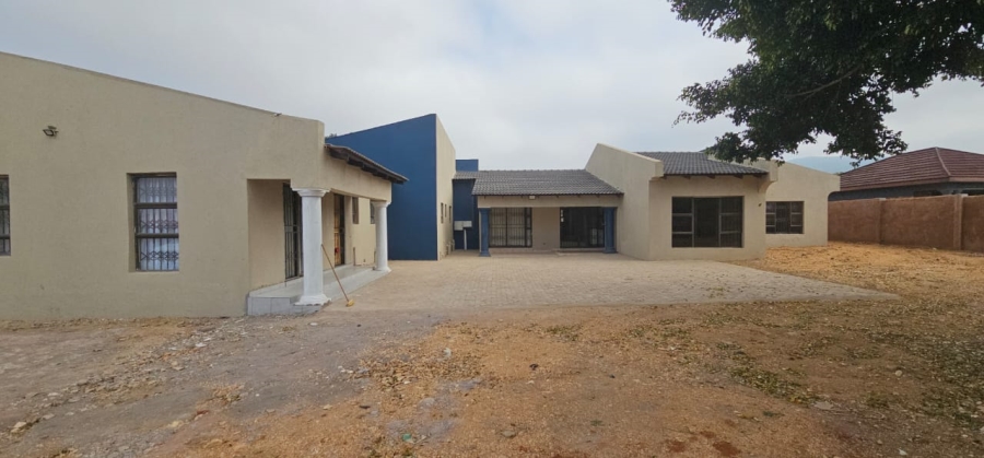 To Let  Bedroom Property for Rent in Louis Trichardt Limpopo