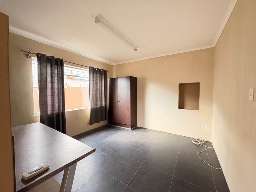 To Let  Bedroom Property for Rent in Polokwane Central Limpopo