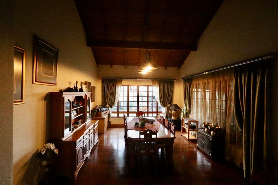 5 Bedroom Property for Sale in Bendor Limpopo