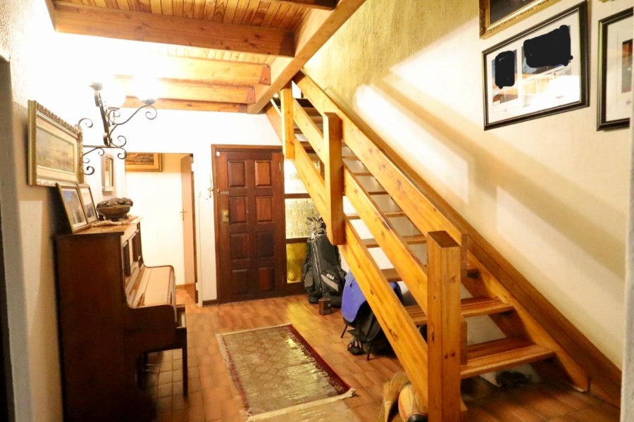 5 Bedroom Property for Sale in Bendor Limpopo