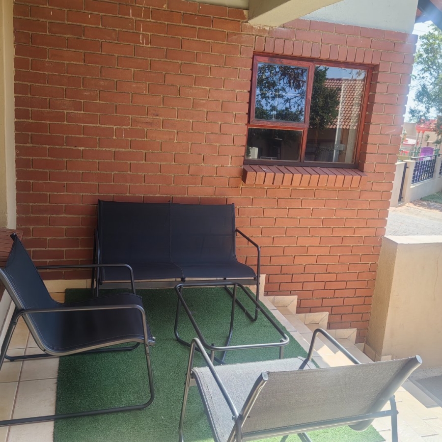 To Let 3 Bedroom Property for Rent in Thornhill Limpopo