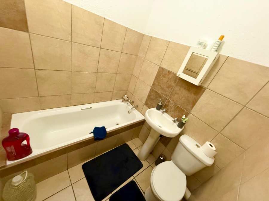 To Let 2 Bedroom Property for Rent in Polokwane Central Limpopo