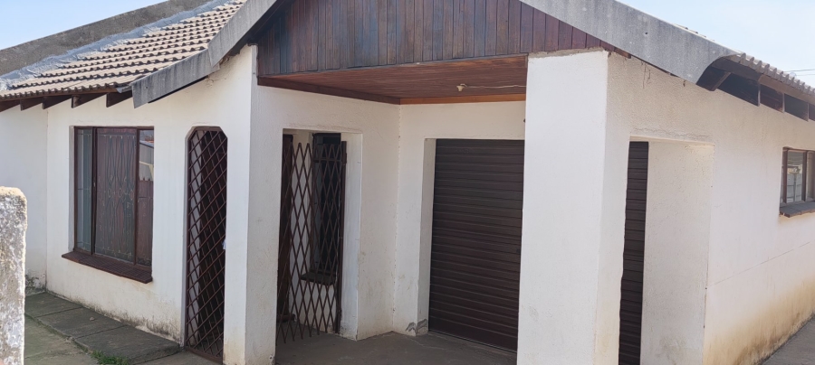 3 Bedroom Property for Sale in Westenburg Limpopo