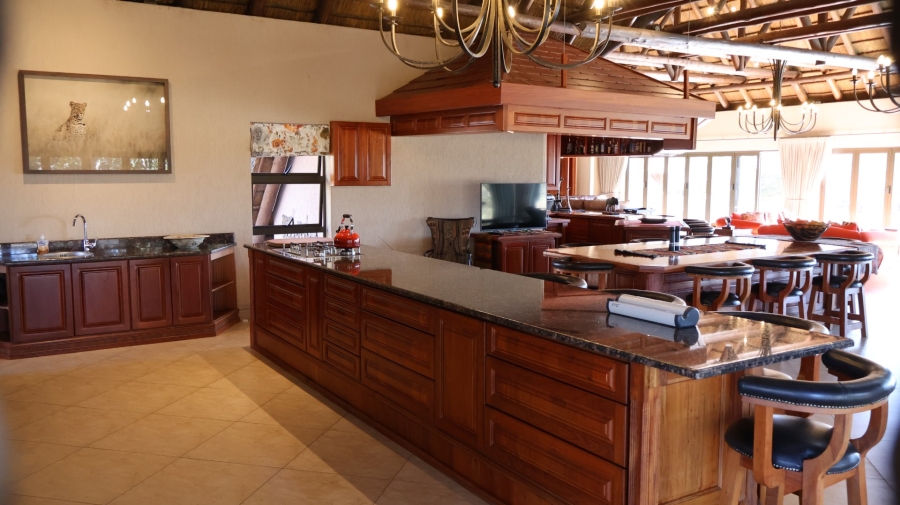 5 Bedroom Property for Sale in Modimolle Rural Limpopo