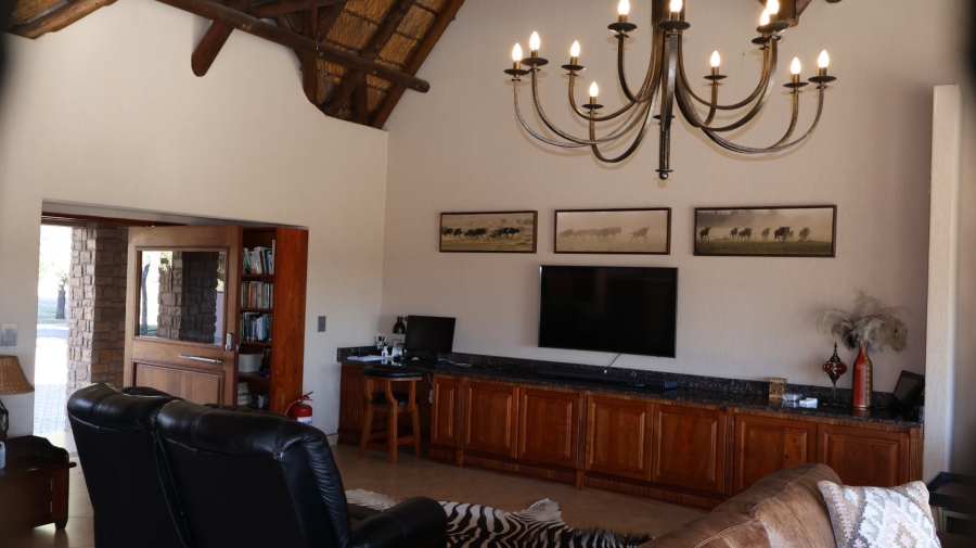 5 Bedroom Property for Sale in Modimolle Rural Limpopo