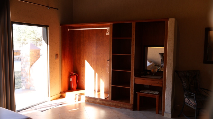 5 Bedroom Property for Sale in Modimolle Rural Limpopo