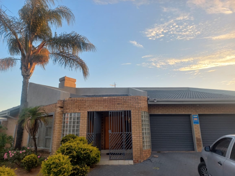 4 Bedroom Property for Sale in Nirvana Ext 1 Limpopo