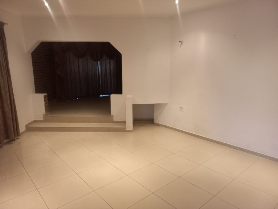 4 Bedroom Property for Sale in Nirvana Ext 1 Limpopo