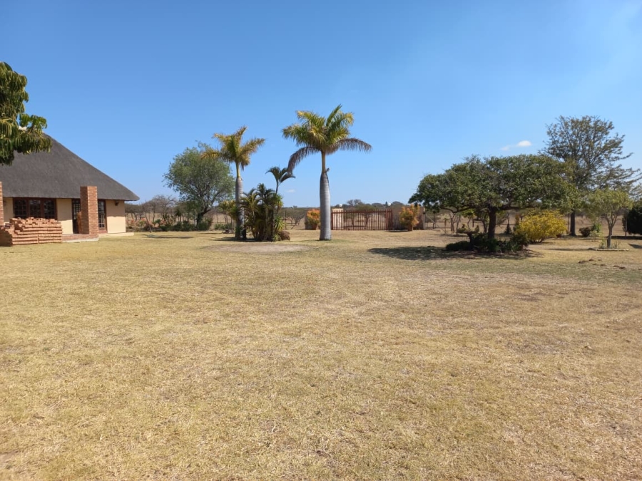 2 Bedroom Property for Sale in Leeukuil AH Limpopo