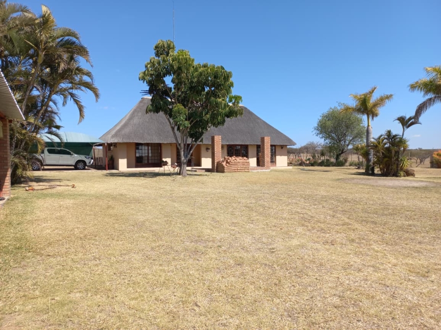 2 Bedroom Property for Sale in Leeukuil AH Limpopo