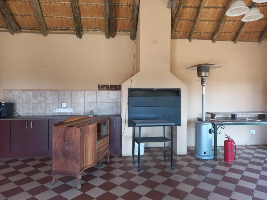 2 Bedroom Property for Sale in Leeukuil AH Limpopo