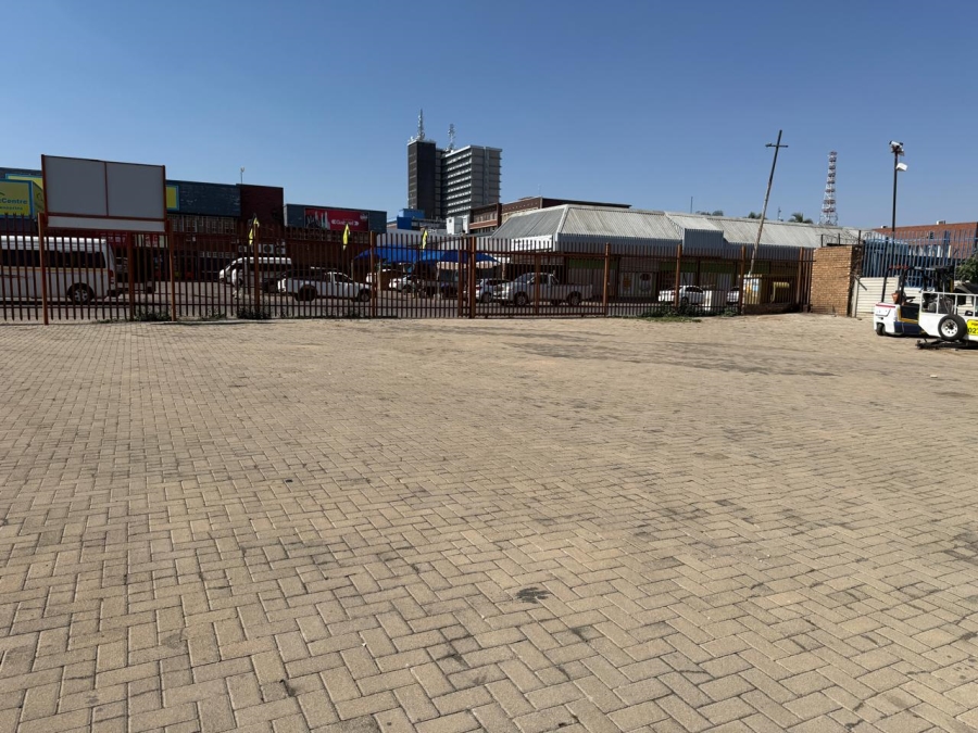 To Let commercial Property for Rent in Polokwane Central Limpopo