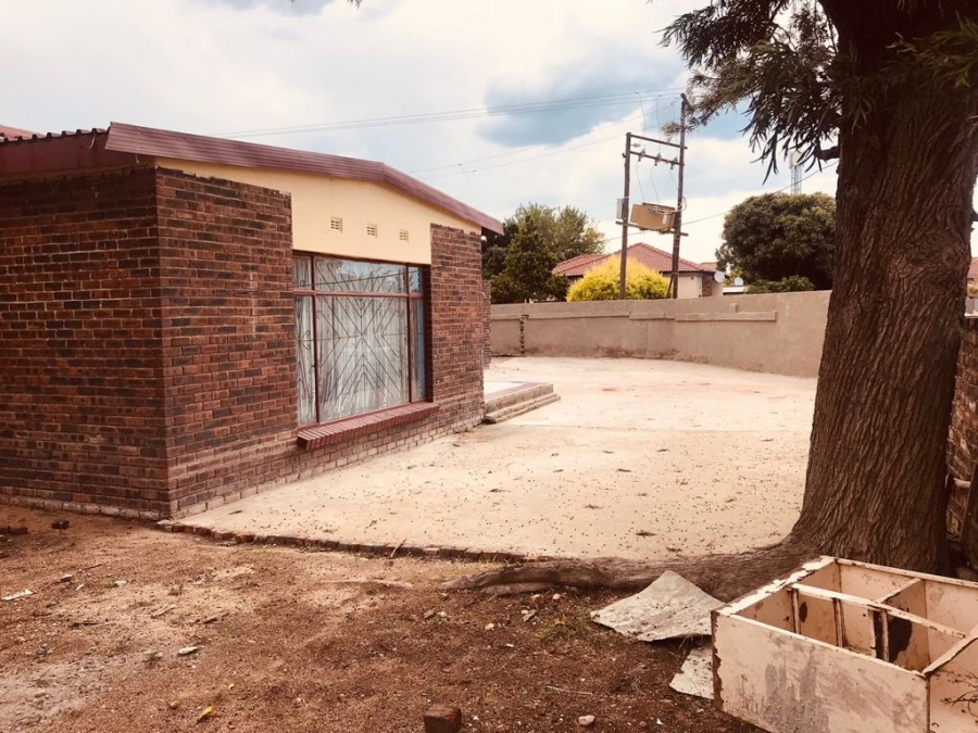 4 Bedroom Property for Sale in Seshego 9A Limpopo