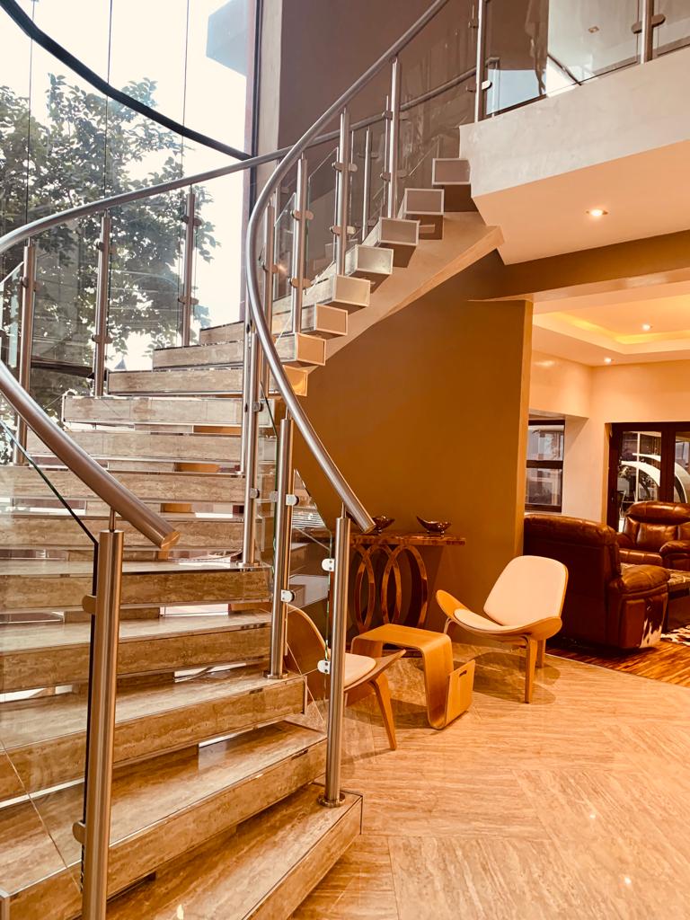 6 Bedroom Property for Sale in Woodhill Estate Limpopo