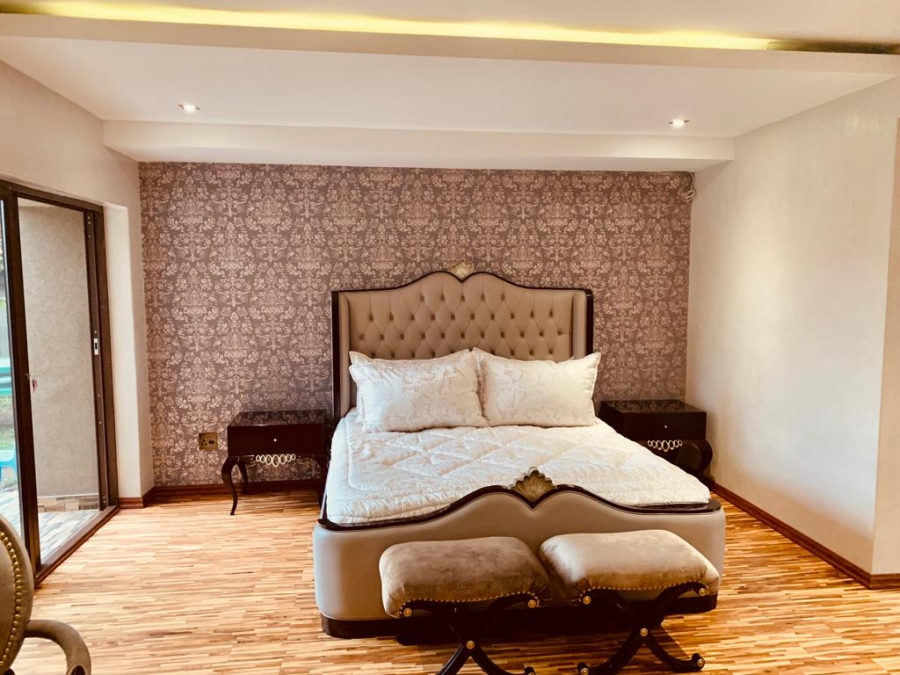 6 Bedroom Property for Sale in Woodhill Estate Limpopo
