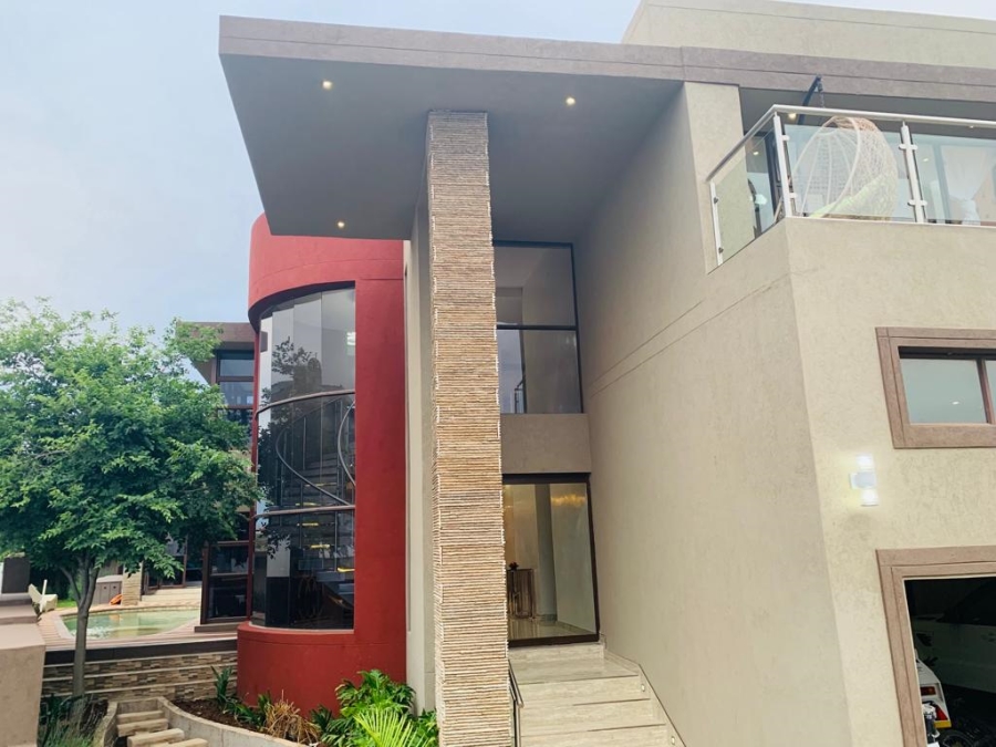 6 Bedroom Property for Sale in Woodhill Estate Limpopo