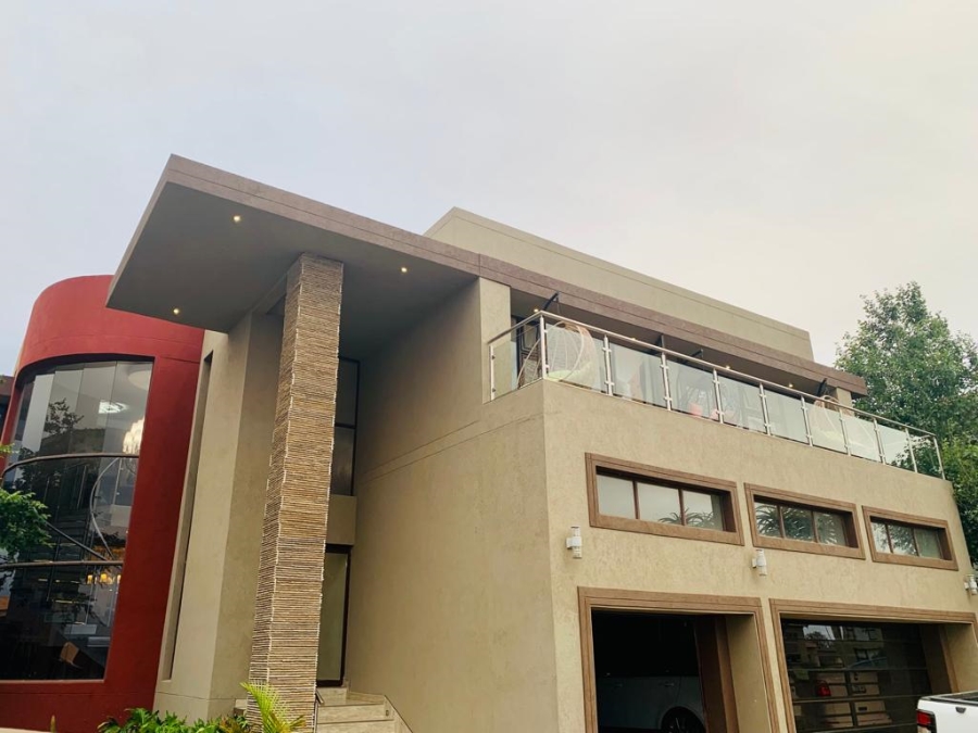 6 Bedroom Property for Sale in Woodhill Estate Limpopo