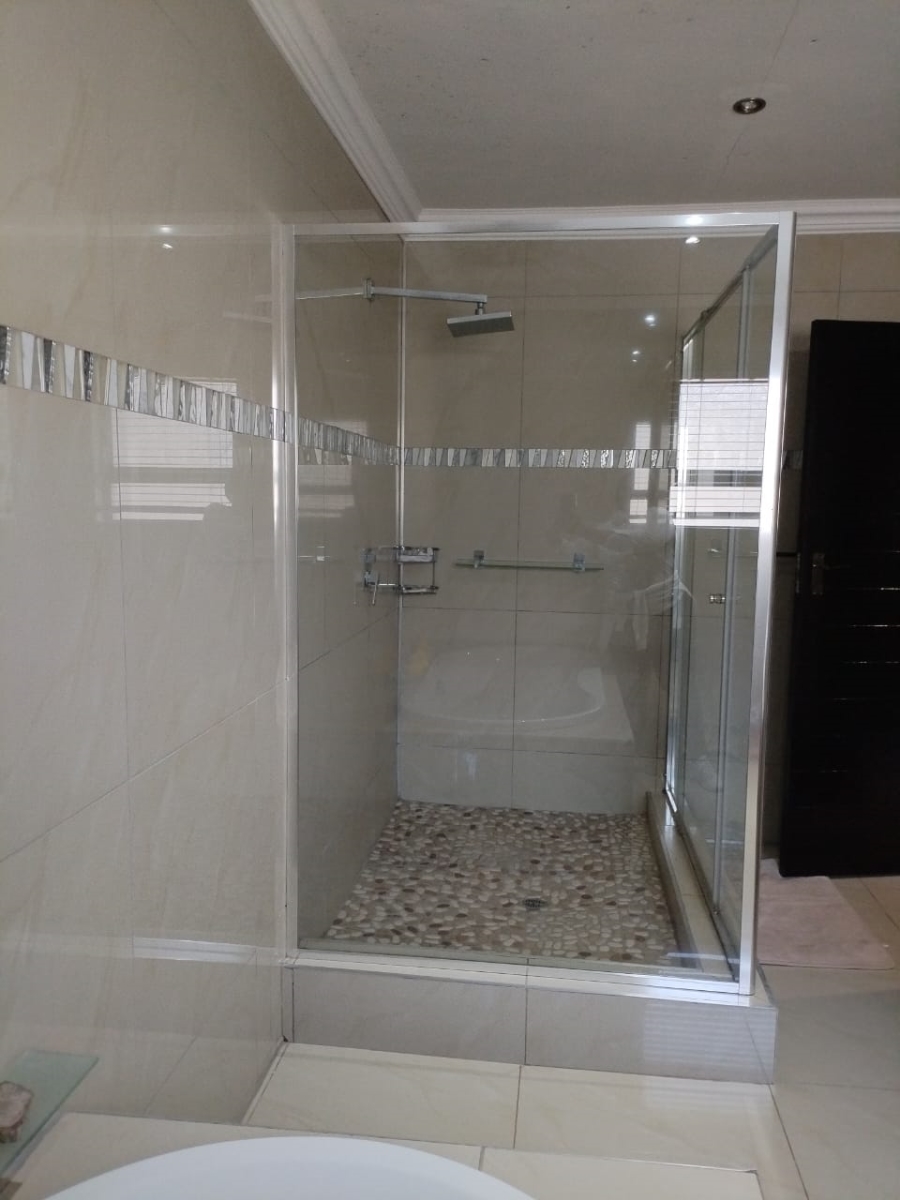 4 Bedroom Property for Sale in Woodhill Estate Limpopo
