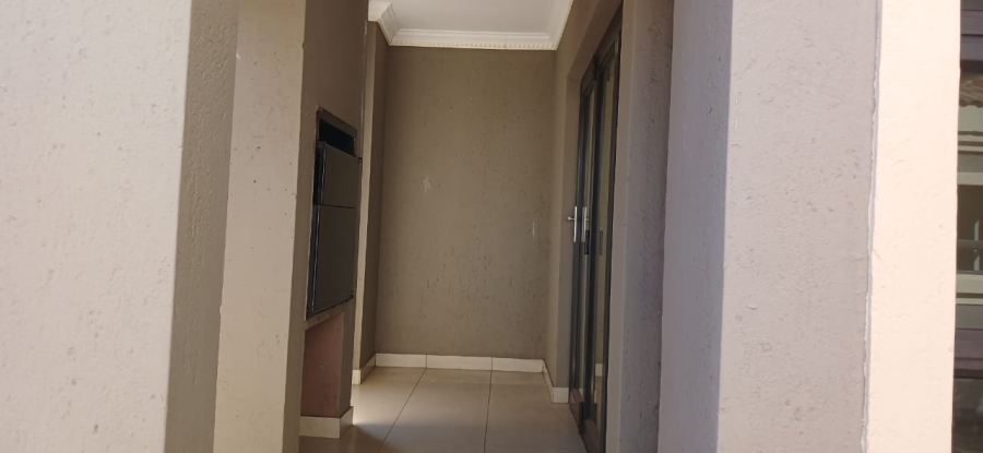 5 Bedroom Property for Sale in Thornhill Limpopo