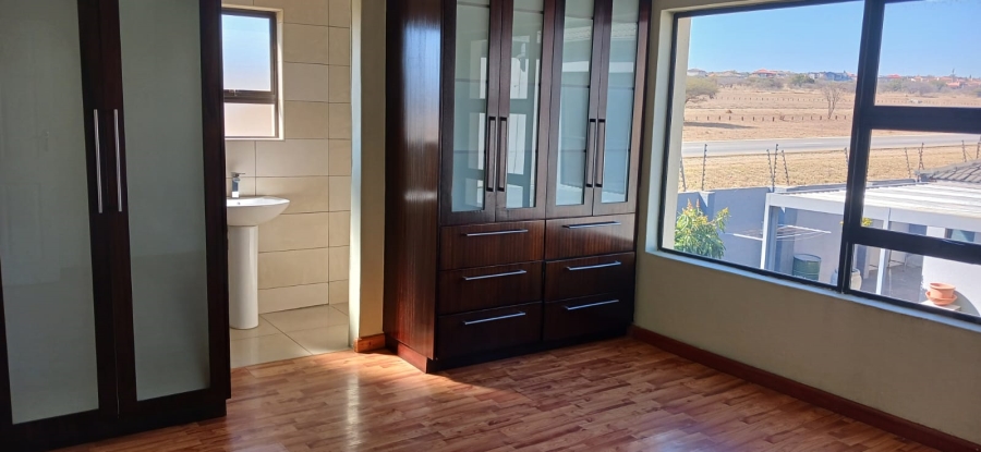 5 Bedroom Property for Sale in Thornhill Limpopo