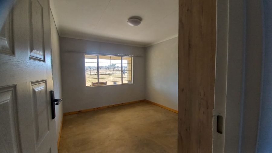 4 Bedroom Property for Sale in Leeukuil AH Limpopo