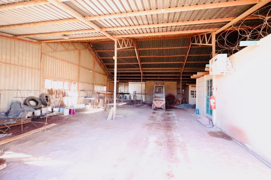  Bedroom Property for Sale in Ladine Limpopo