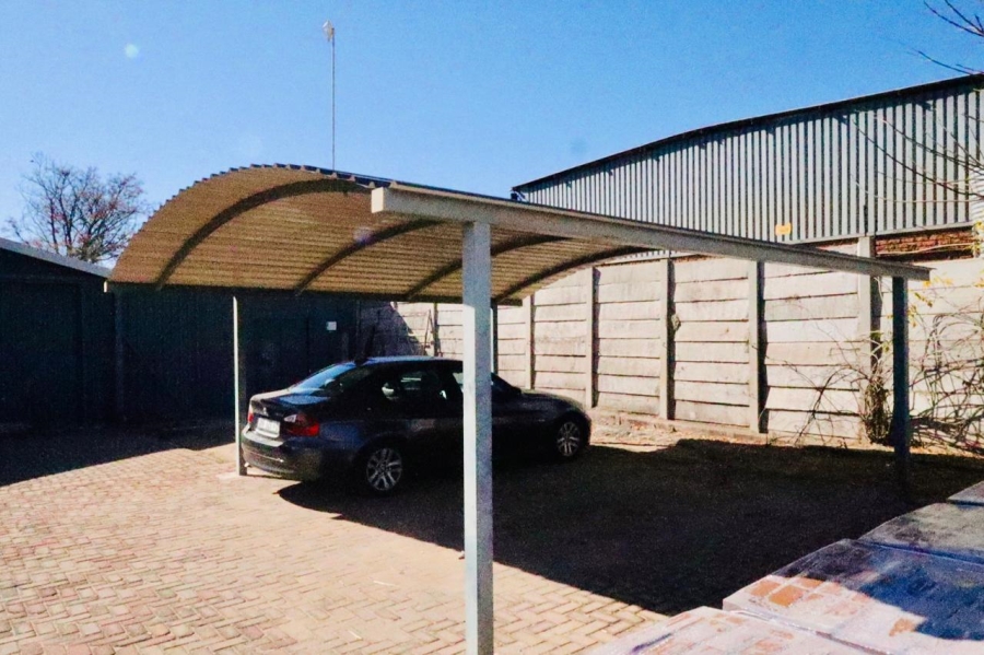  Bedroom Property for Sale in Ladine Limpopo